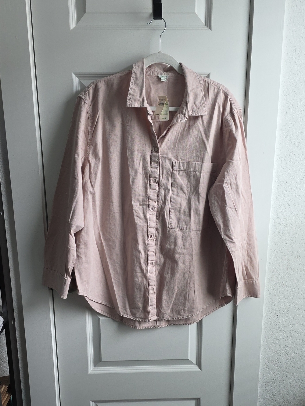 aerie Light Pink Casual Button-Down Shirt Large G178